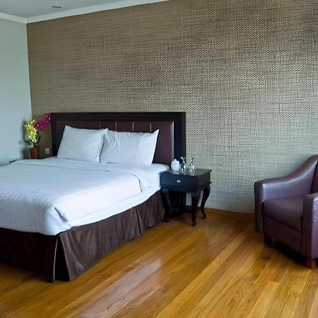 P Hotel Jakarta Ngoại thất bức ảnh