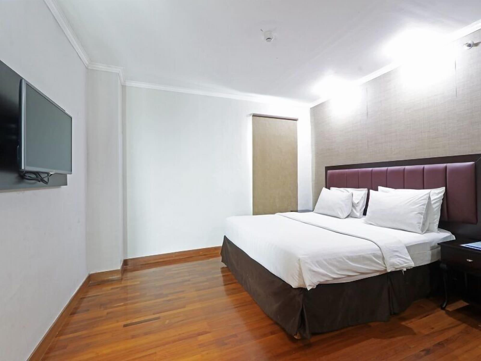 P Hotel Jakarta Ngoại thất bức ảnh
