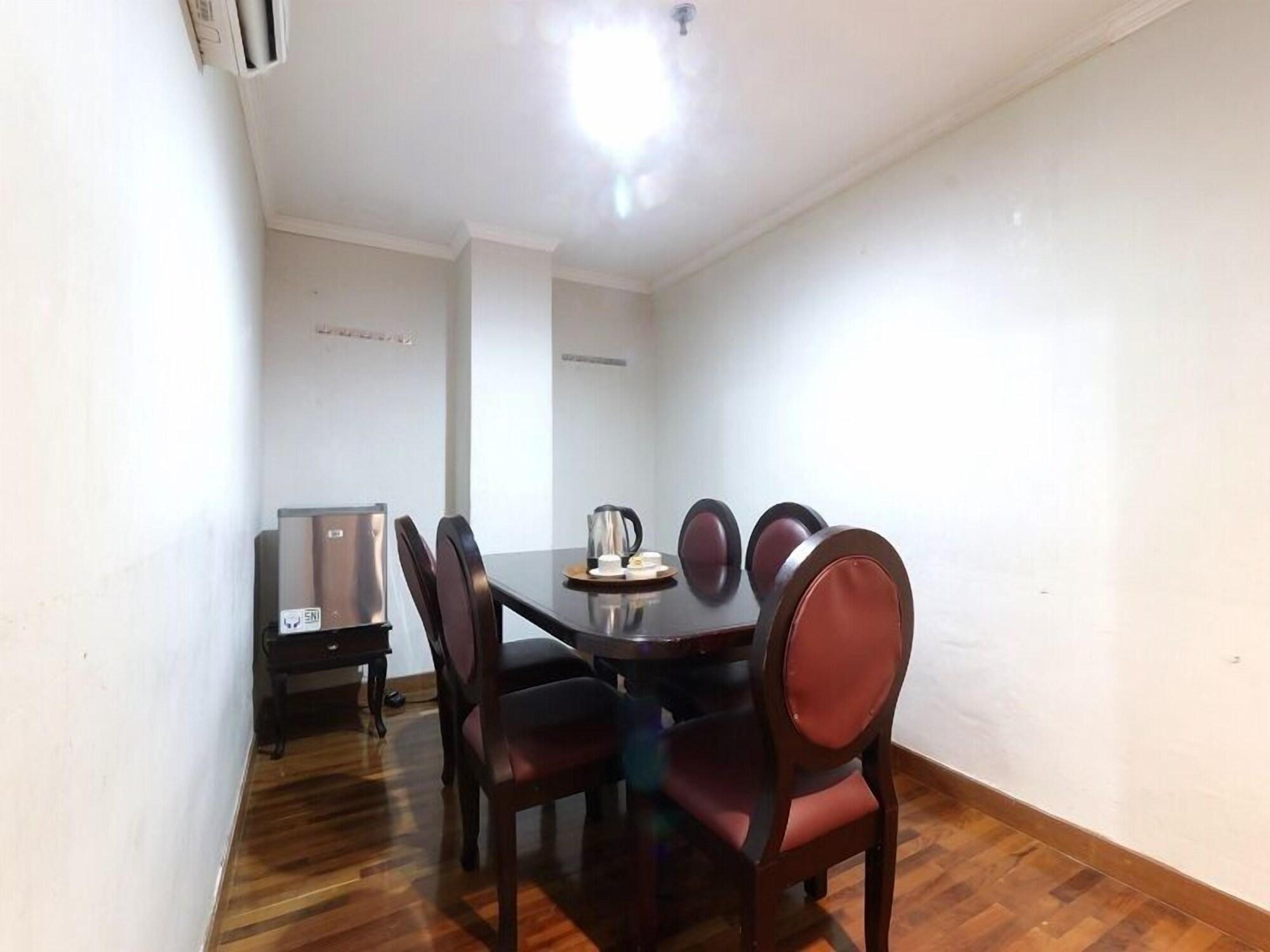 P Hotel Jakarta Ngoại thất bức ảnh