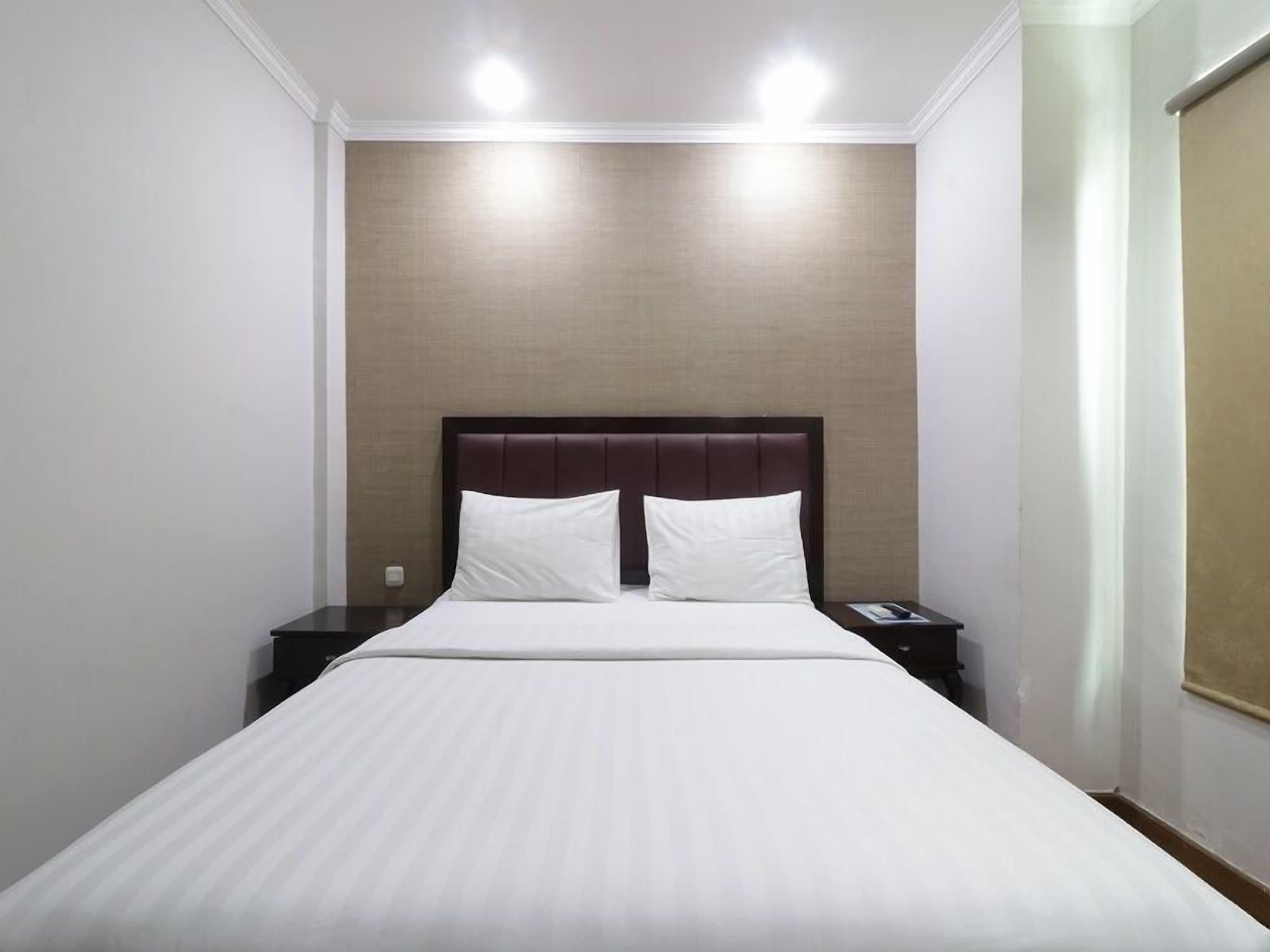 P Hotel Jakarta Ngoại thất bức ảnh