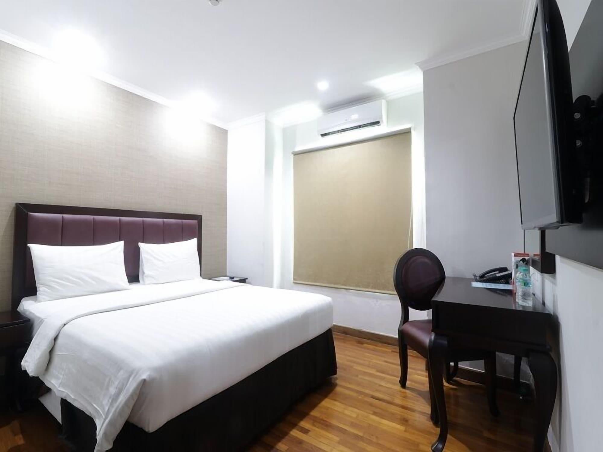 P Hotel Jakarta Ngoại thất bức ảnh