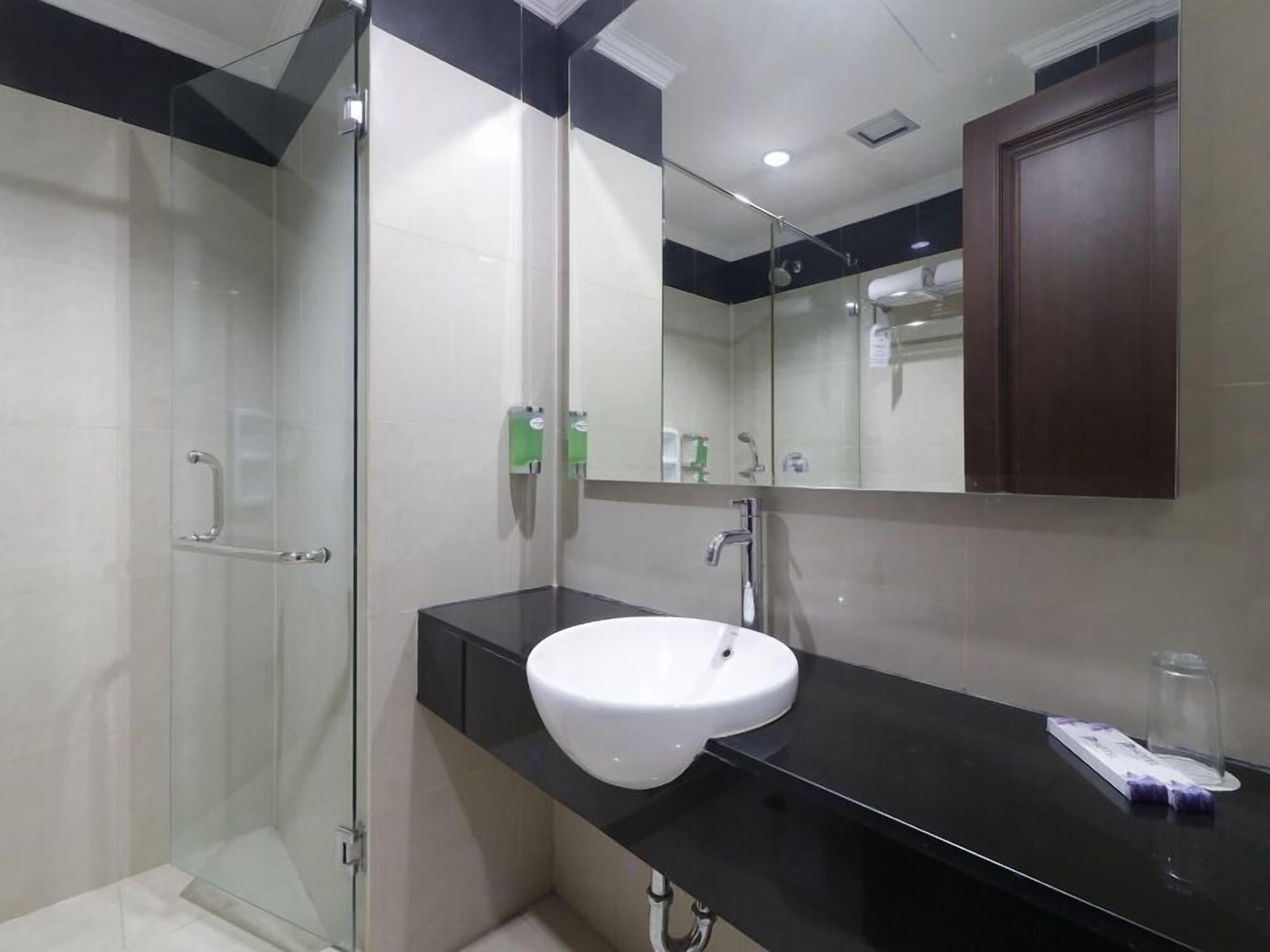 P Hotel Jakarta Ngoại thất bức ảnh