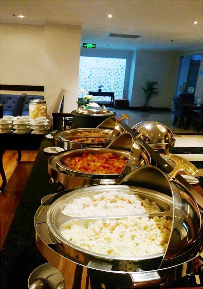 P Hotel Jakarta Ngoại thất bức ảnh