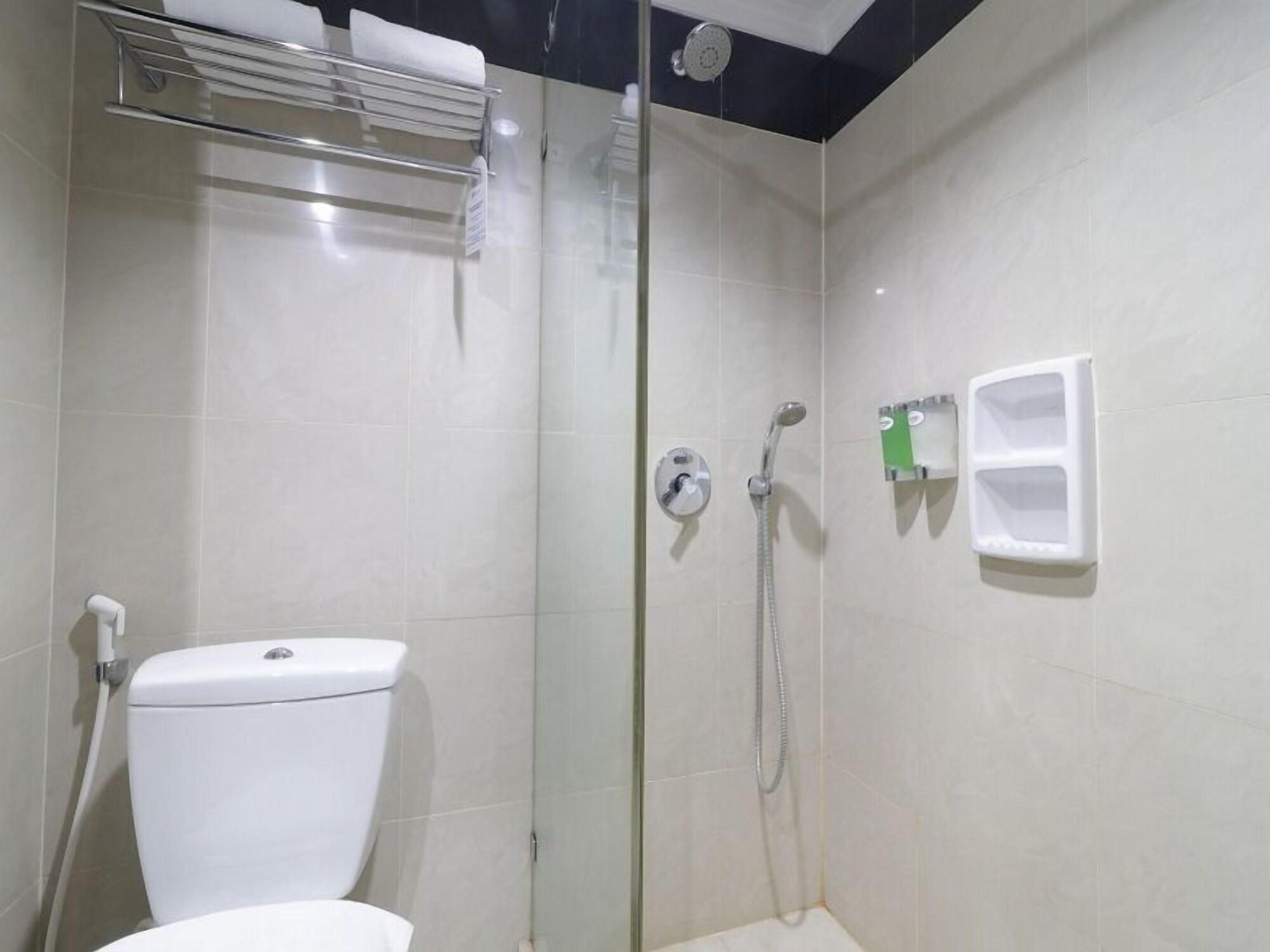 P Hotel Jakarta Ngoại thất bức ảnh