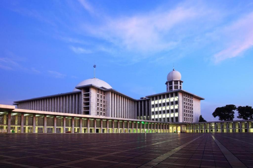 P Hotel Jakarta Ngoại thất bức ảnh